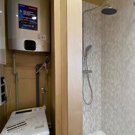 Luxusni Apartman V Praze Klanovicich Na Zahrade, 20 Minut Do Centra Prahy Sestajovice Exterior photo
